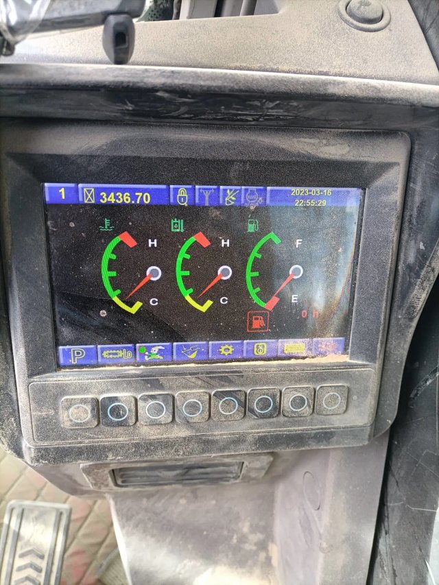 ZE550EK-10-1141 | Built Mar 2021 | 3 hrs | Parked in Weinan (site 436) — Fitted with bucket assembly