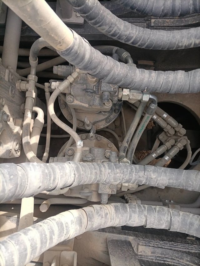 ZE550EK-10-1141 | Built Mar 2021 | 3 hrs | Parked in Weinan (site 436) — Fitted with bucket assembly