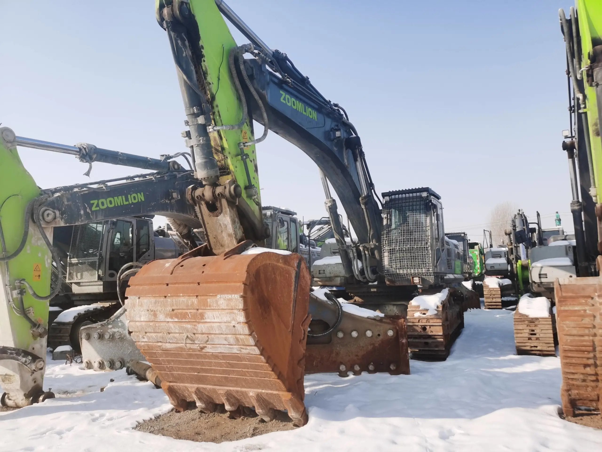 ZE550EK‑10‑1236 | 2021 | 3,443 h | Weinan — TianKe 200 hydraulic breaker & bucket