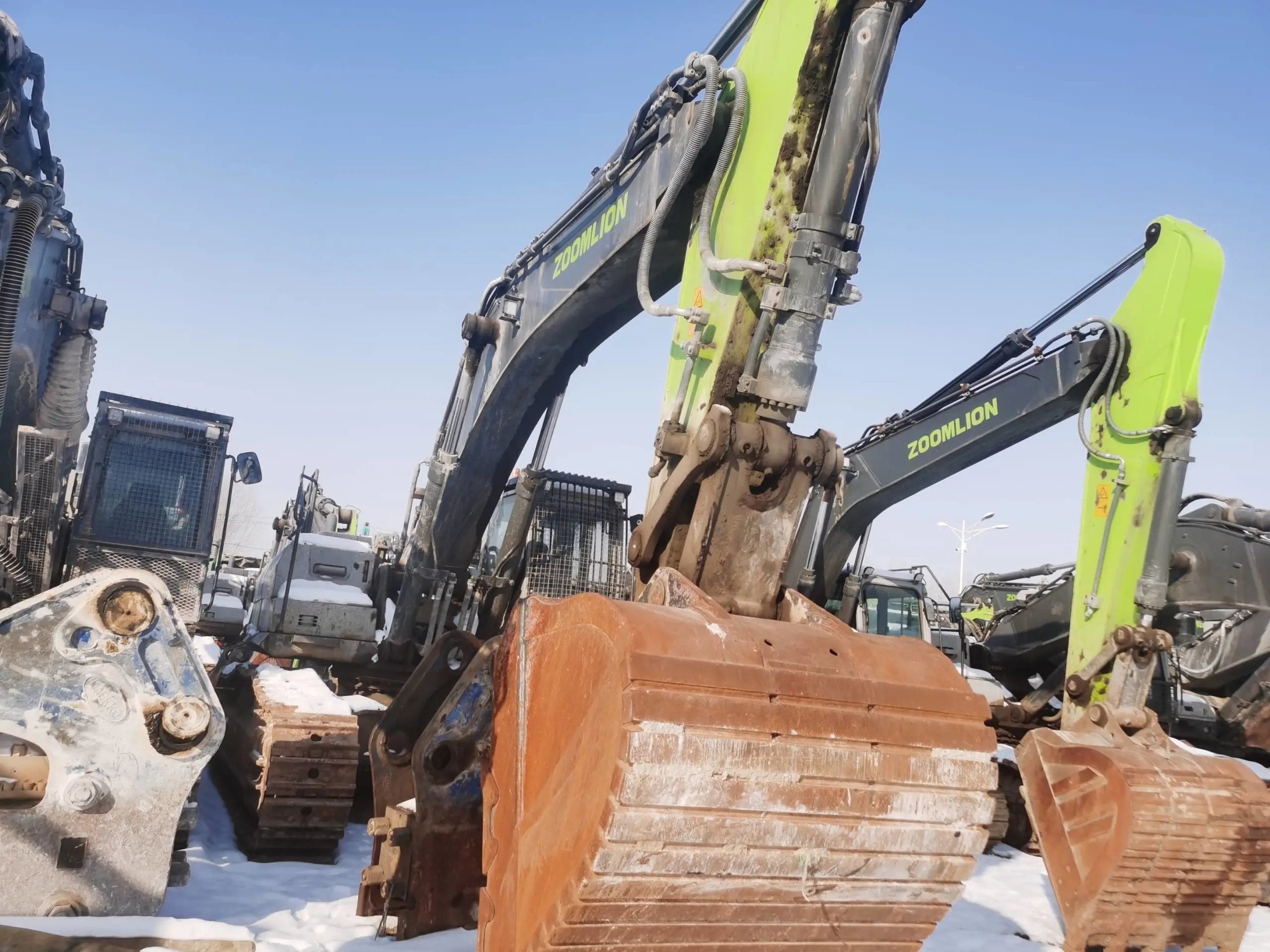 ZE550EK‑10‑1236 | 2021 | 3,443 h | Weinan — TianKe 200 hydraulic breaker & bucket