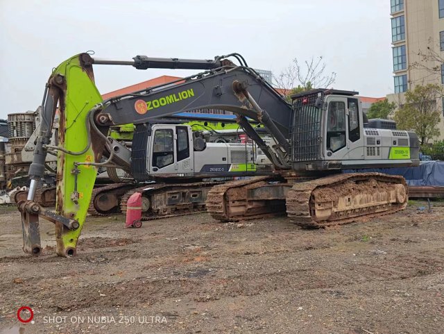 ZE550EK‑10‑1217 | 2021 | 1,923 h | Changsha — No bucket assembly