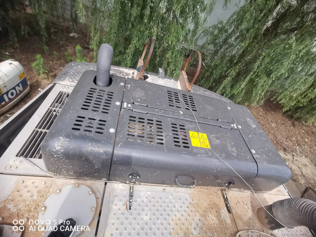 ZE550EK-10-1241 | 2021 (Aug) | 3,841 h | Xi’an — HCD200 hydraulic breaker